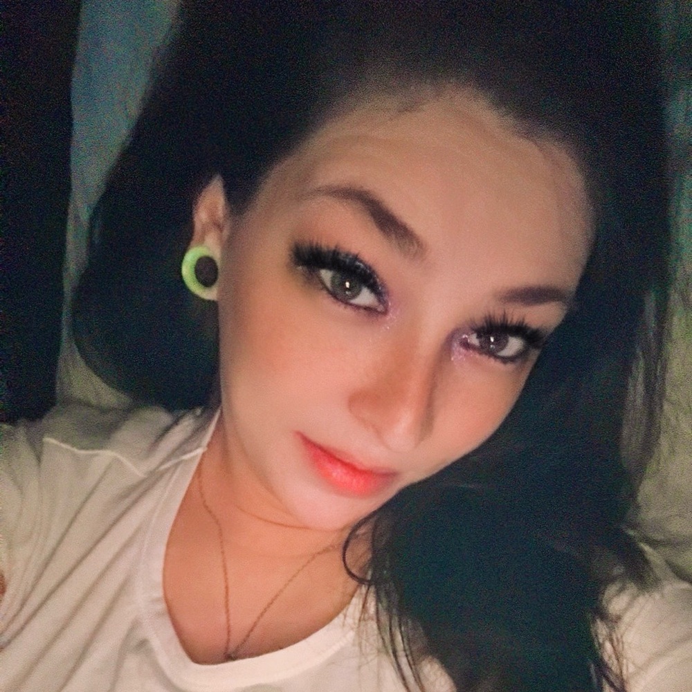 Meet your Posher, Shelby